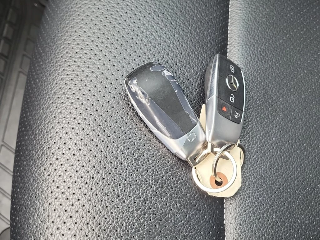 Mercedes-Benz C 300 * CARFAX * ���� �� �� | Mobile.bg � ����������� 8