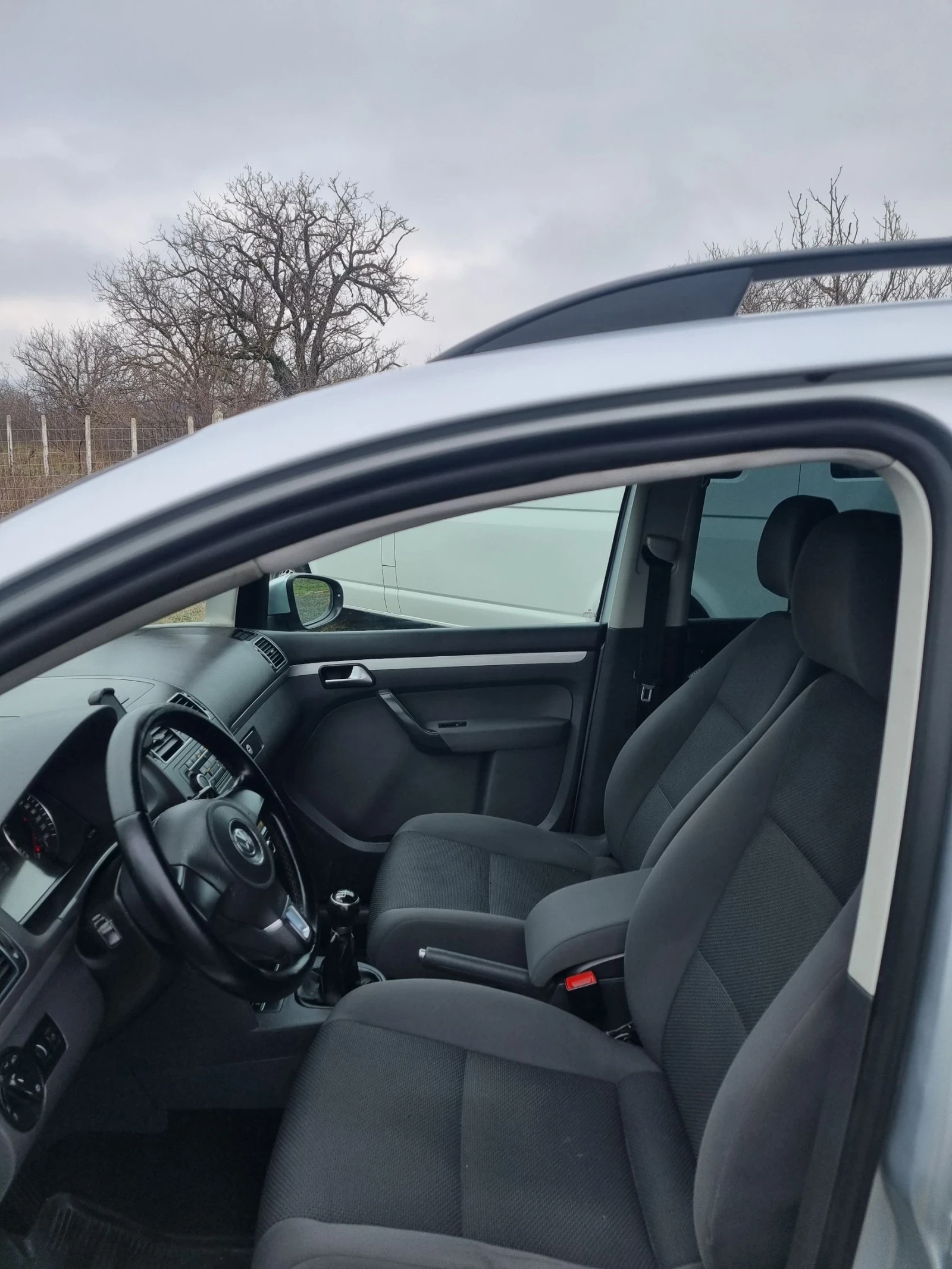 VW Touran  - изображение 10