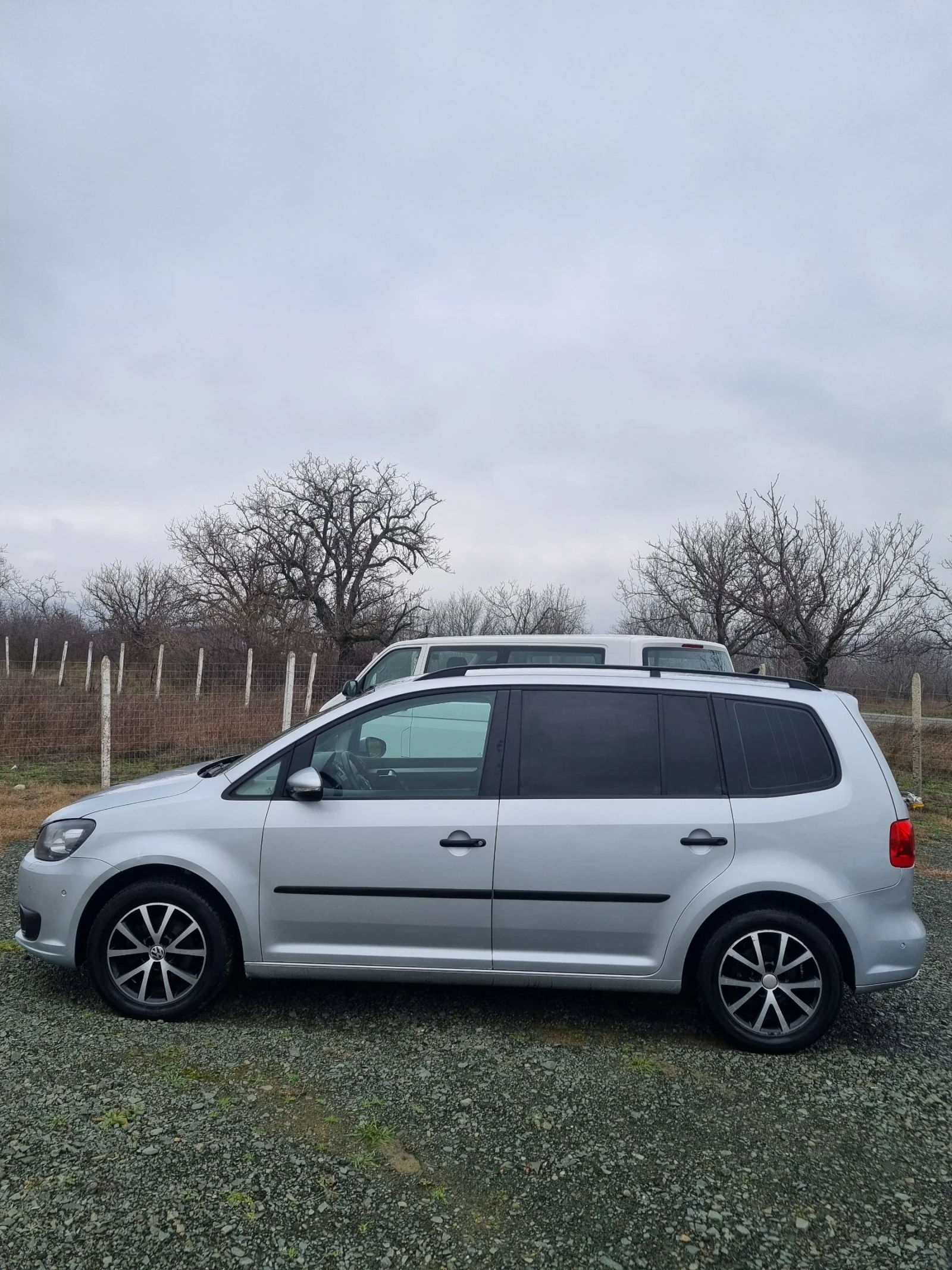 VW Touran  - изображение 3