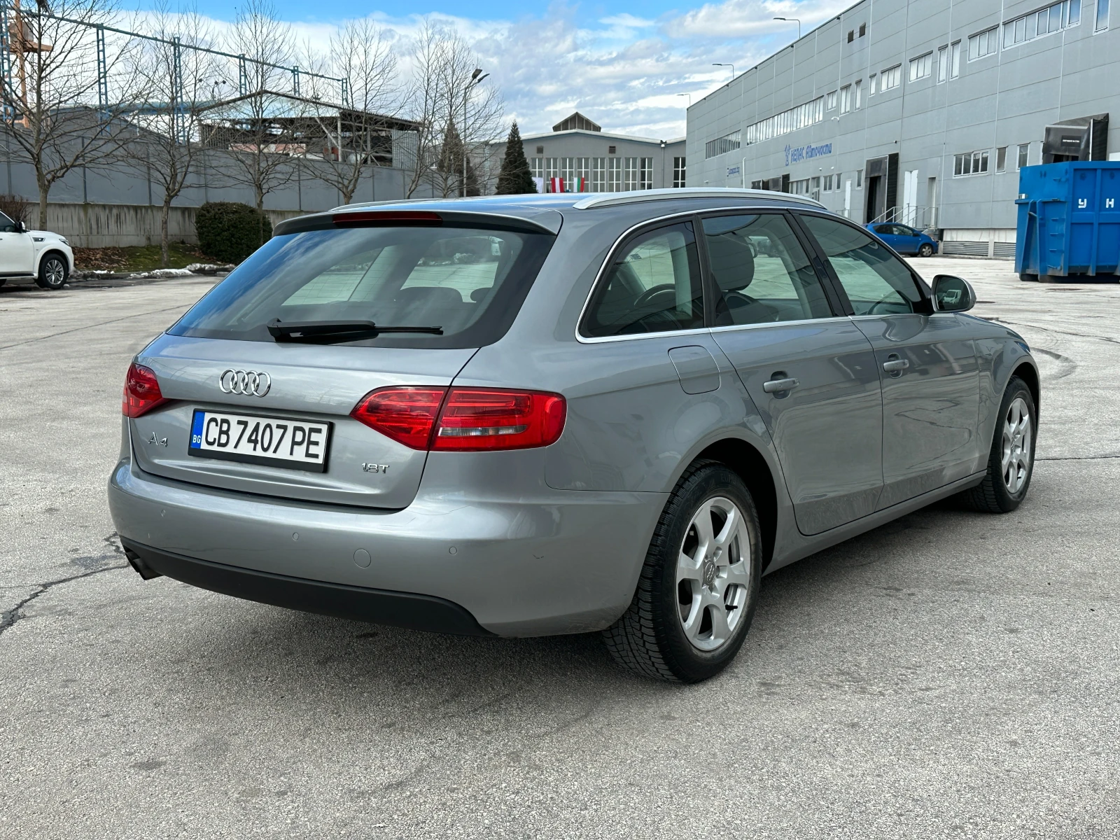 Audi A4 | Mobile.bg � ����������� 4