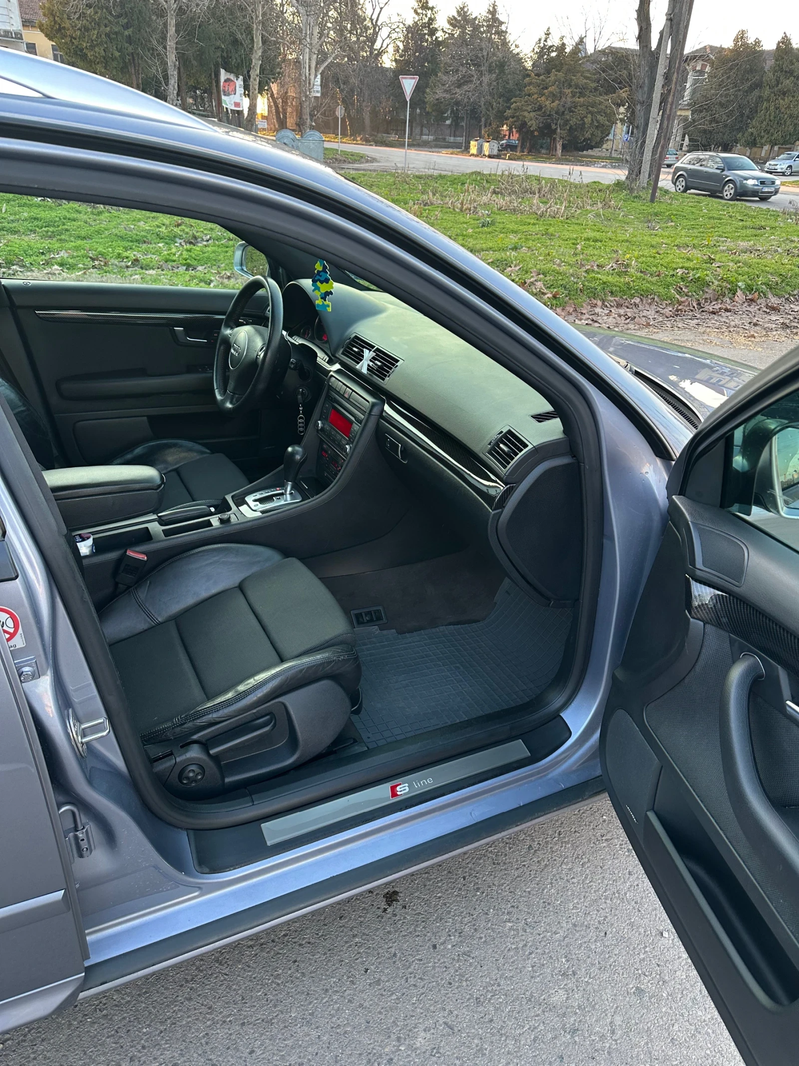 Audi A4 | Mobile.bg � ����������� 13