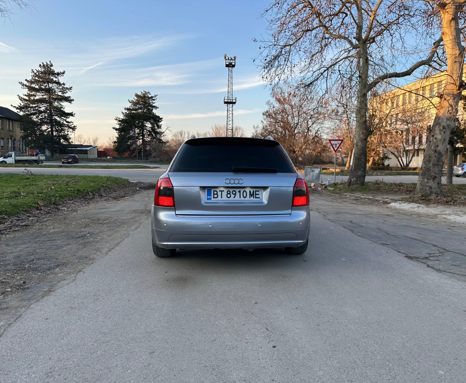 Audi A4 | Mobile.bg � ����������� 5