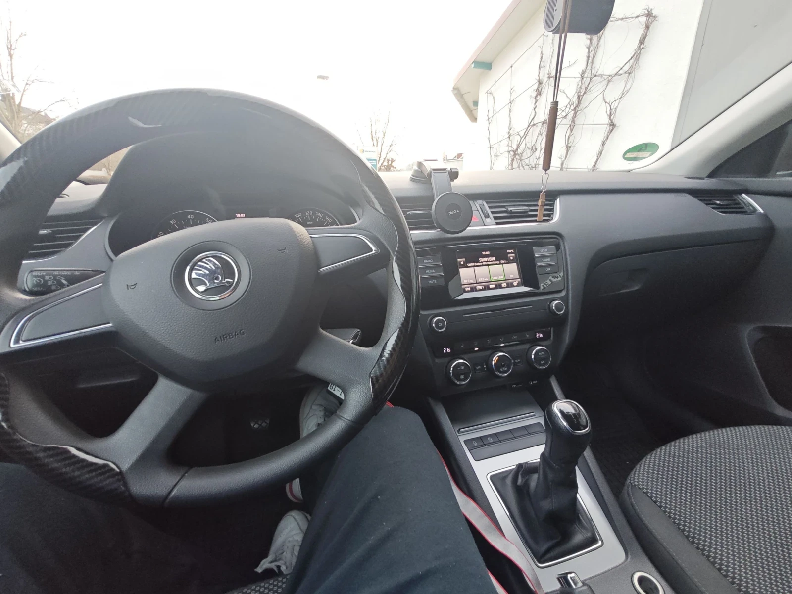 Skoda Octavia 1.4 TSI G-Tec, снимка 14 - Автомобили и джипове - 53758577