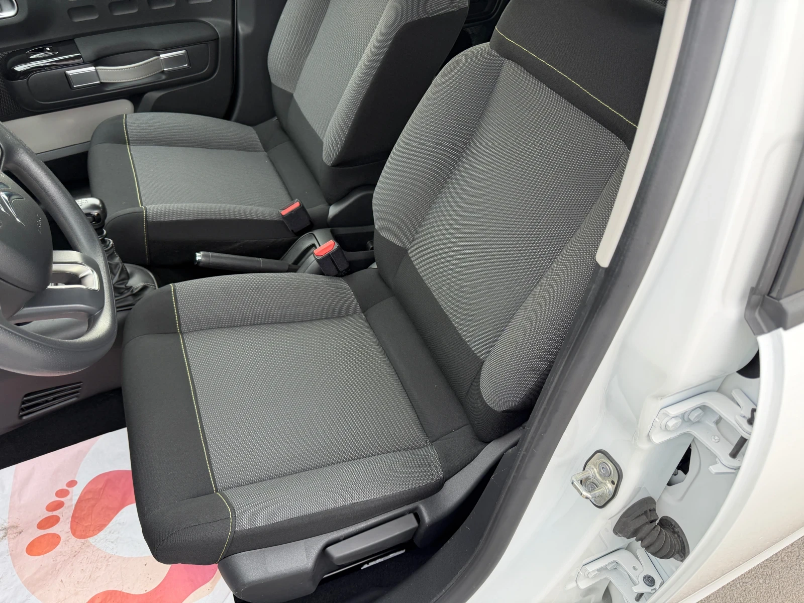 Citroen C3 1.5 HDI, снимка 9 - Автомобили и джипове - 54137211