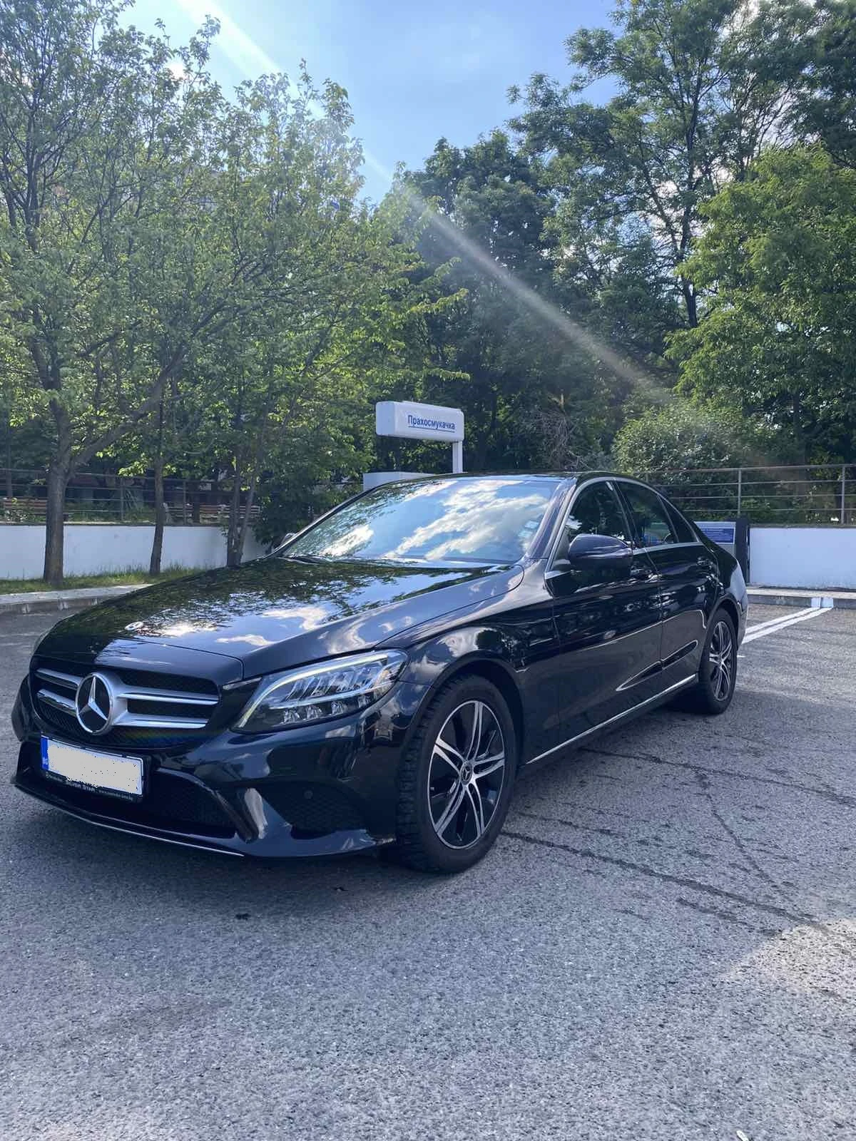 Mercedes-Benz C 220