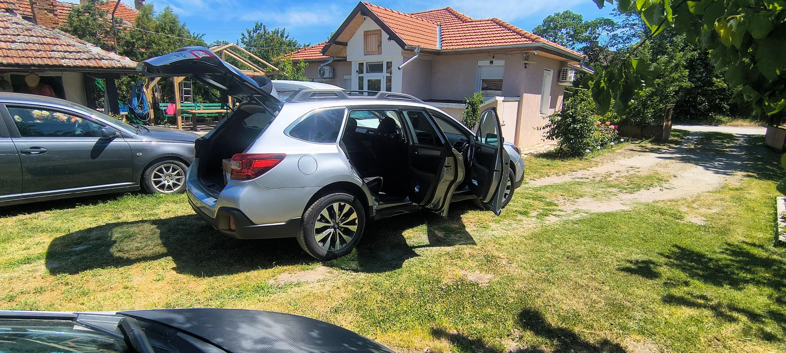 Subaru Outback, снимка 4 - Автомобили и джипове - 54721898