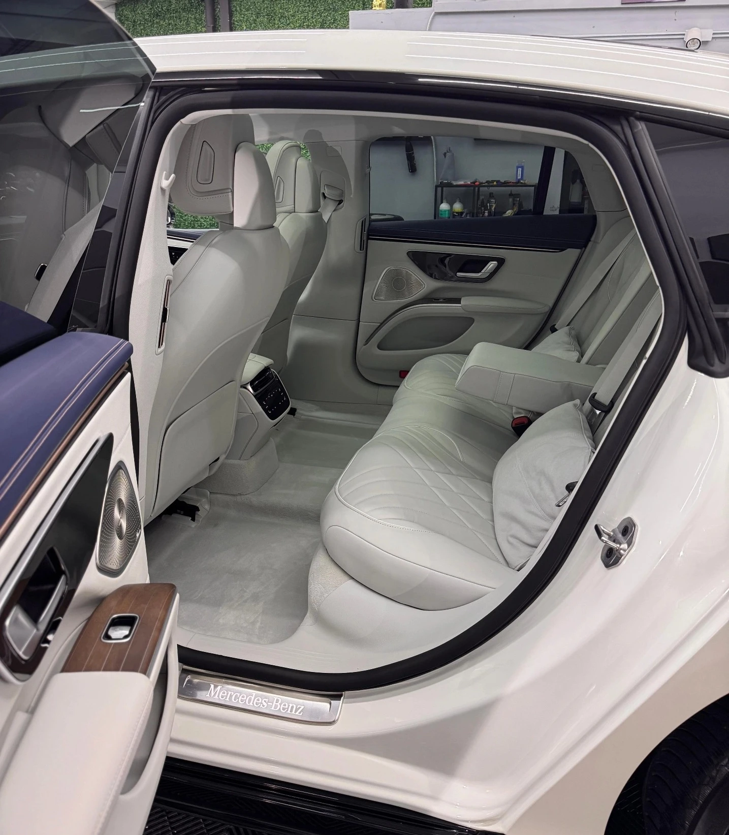 Mercedes-Benz EQS 450+ AMG-Line, снимка 5 - Автомобили и джипове - 54734347
