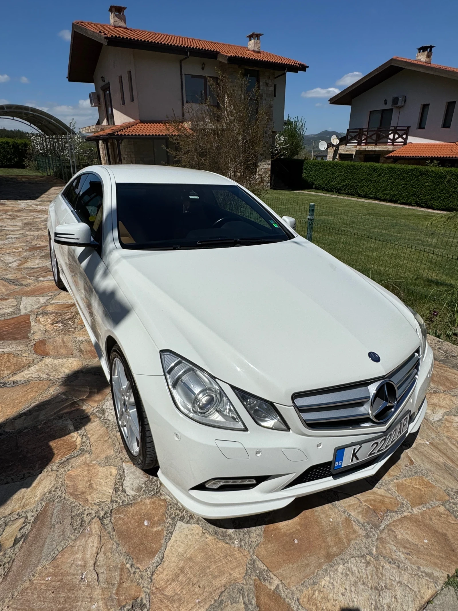 Mercedes-Benz E 350 CDI* AMG LINE* 7G-TRONIC* COUPE, снимка 4 - Автомобили и джипове - 54743042