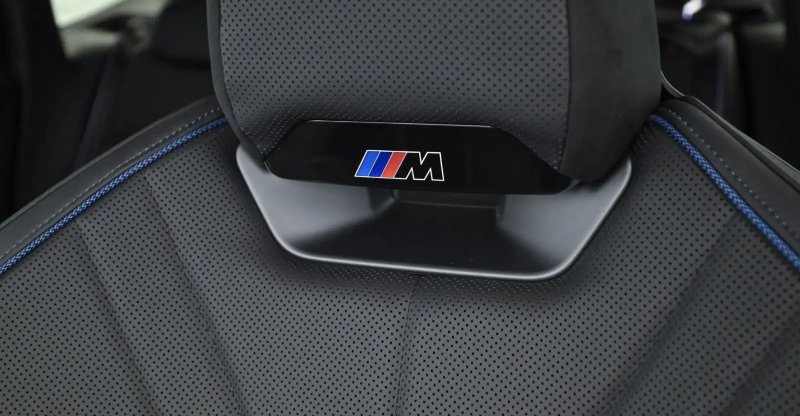 BMW iX3 50xDrive M SportPro/Гаранция/360/Harman/Панорама, снимка 9 - Автомобили и джипове - 55069445