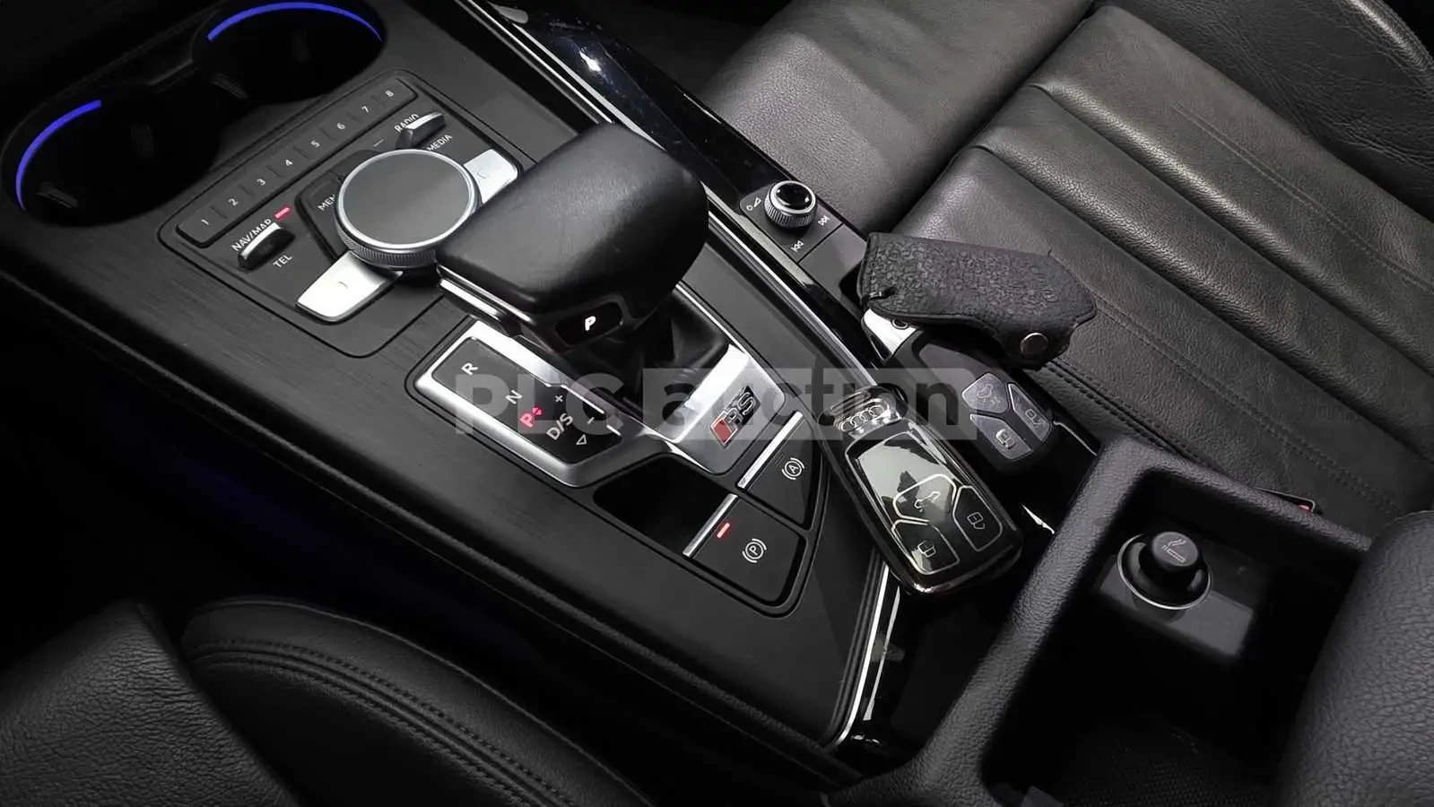 Audi A5 45TFSI PRESTIGE/HEAD UP/360CAM/PANO/360CAM/S-LINE, снимка 8 - Автомобили и джипове - 55237083