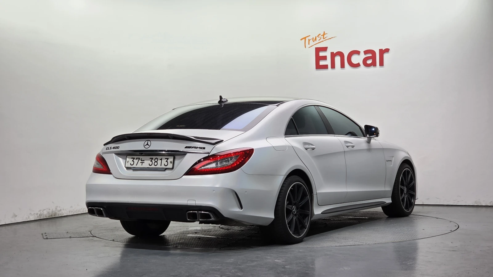 Mercedes-Benz CLS 63 AMG 360* BLIND SPOT* ЕЛ. БАГАЖНИК* ЛЮК* КРАЙНА ЦЕНА, снимка 2 - Автомобили и джипове - 55435403
