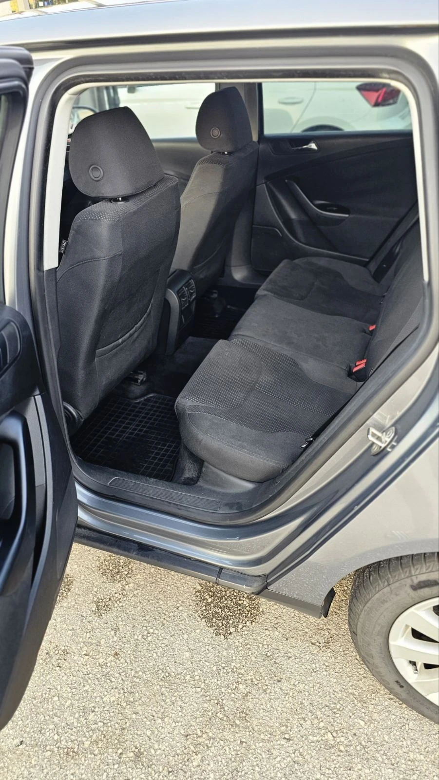 VW Passat 2.0 140, снимка 11 - Автомобили и джипове - 55607381