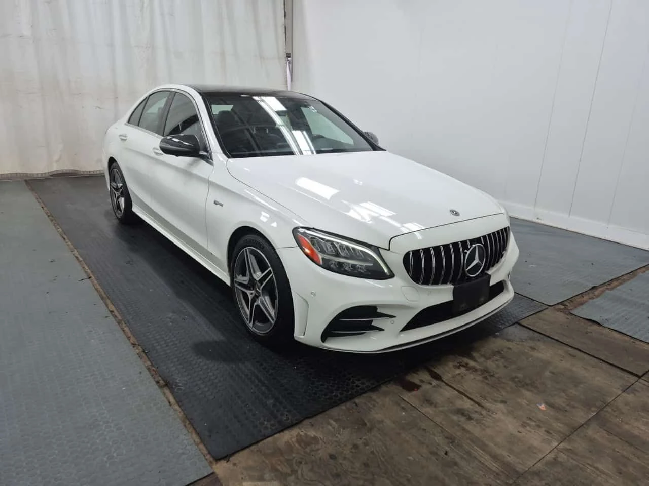 Mercedes-Benz C 43 AMG * CARFAX * Без инциденти * , снимка 3 - Автомобили и джипове - 55650477
