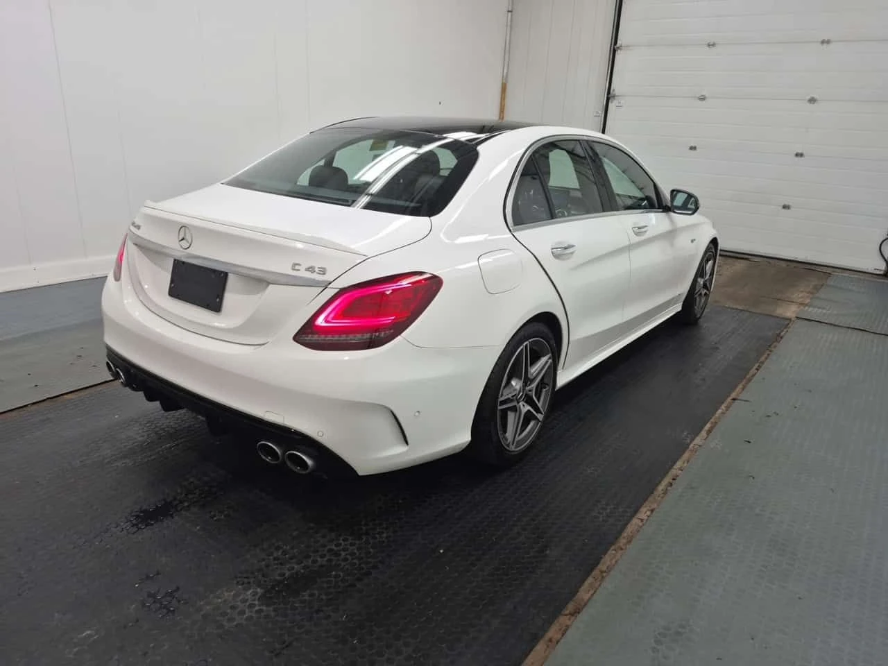 Mercedes-Benz C 43 AMG * CARFAX * Без инциденти * , снимка 4 - Автомобили и джипове - 55650477