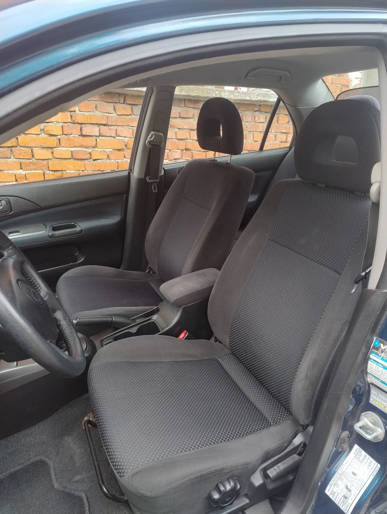 Mitsubishi Lancer 1.6i 98, снимка 11 - Автомобили и джипове - 56045575