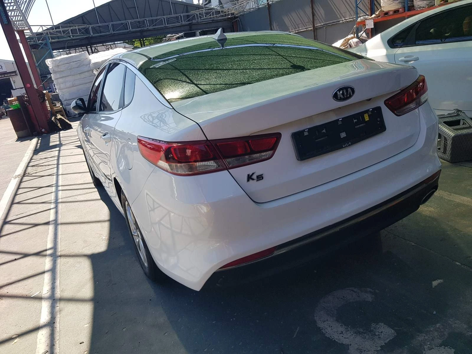 Kia K5 2.0 LPI - ОЧАКВАН ВНОС, снимка 4 - Автомобили и джипове - 56082069