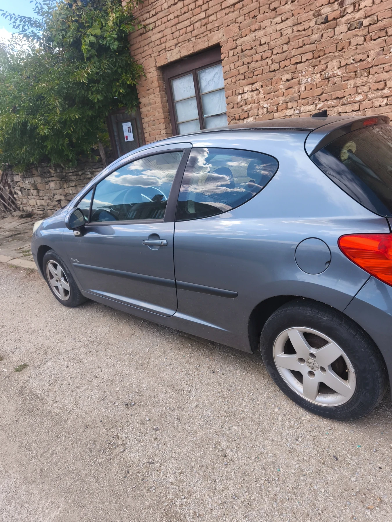 Peugeot 207 1400, снимка 4 - Автомобили и джипове - 56125314