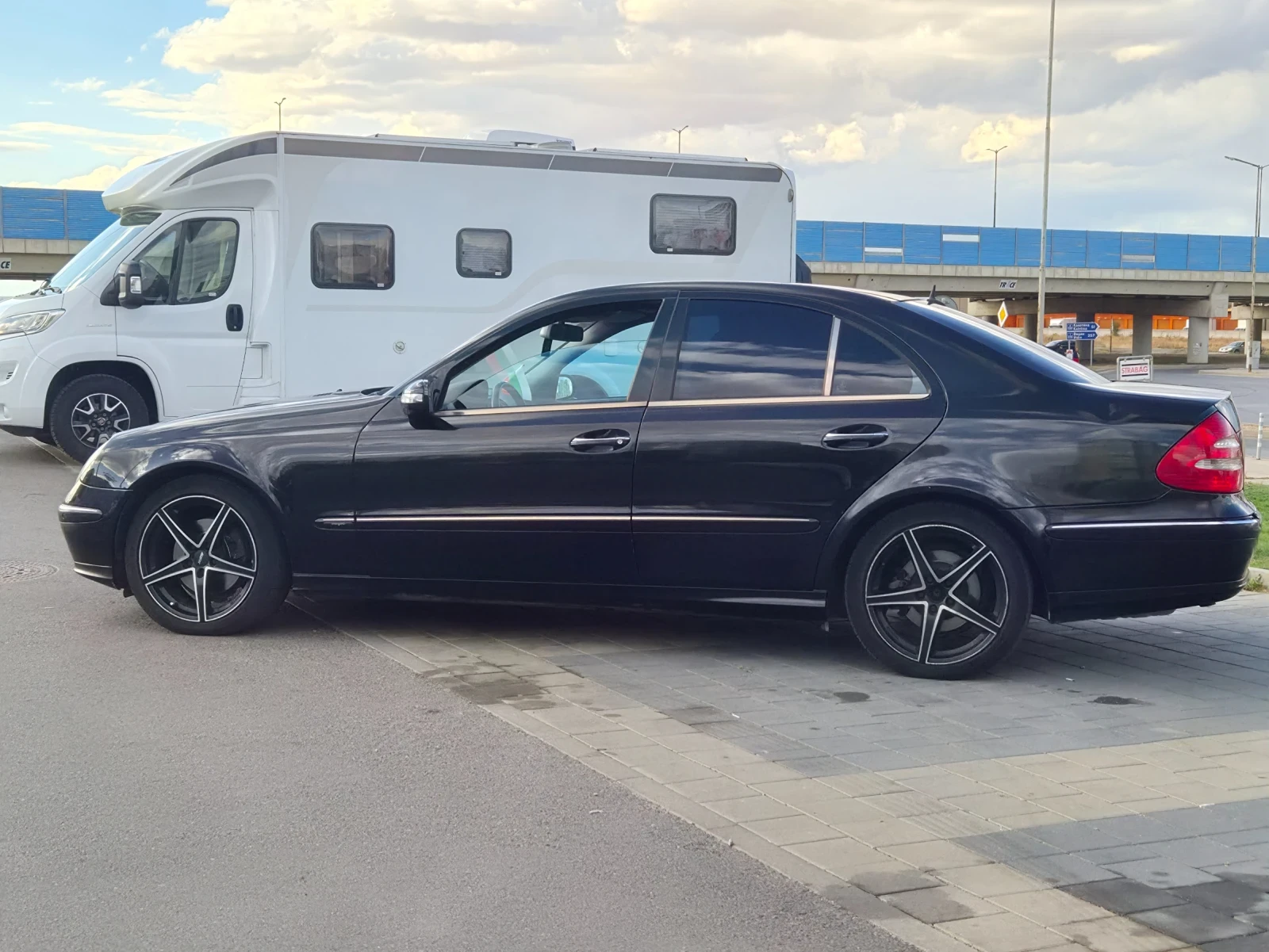 Mercedes-Benz E 320 4MOTION FULL! ГАЗ !, снимка 5 - Автомобили и джипове - 56202009