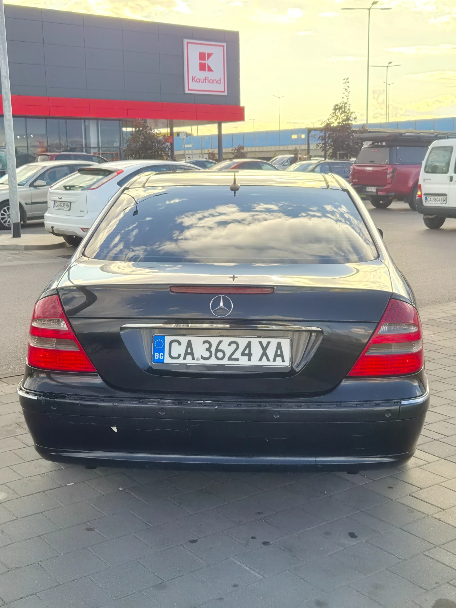 Mercedes-Benz E 320 4MOTION FULL! ГАЗ !, снимка 7 - Автомобили и джипове - 56202009