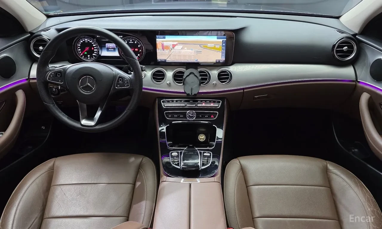 Mercedes-Benz E 200 AVANTGARDE* 360 КАМЕРИ* KEYLESS* КРАЙНА ЦЕНА* , снимка 7 - Автомобили и джипове - 56360873
