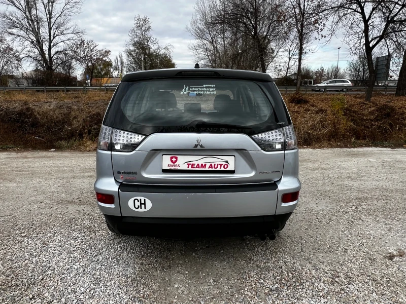 Mitsubishi Outlander 2.2 DID SWISS EDITION TOP, снимка 4 - Автомобили и джипове - 48097918