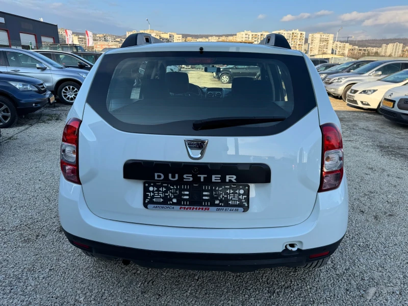 Dacia Duster 1.6 I Gaz, снимка 8 - Автомобили и джипове - 48789420