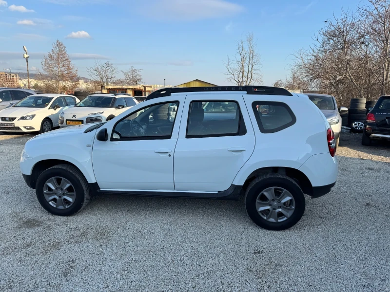 Dacia Duster 1.6 I Gaz, снимка 6 - Автомобили и джипове - 48789420