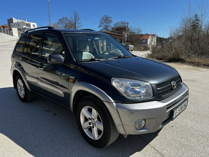 Toyota Rav4 2.0 LPG Avtomat, снимка 3 - Автомобили и джипове - 49430453