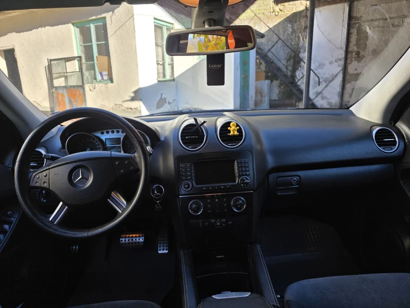 Mercedes-Benz ML 320 4Matic, снимка 8 - Автомобили и джипове - 52646044