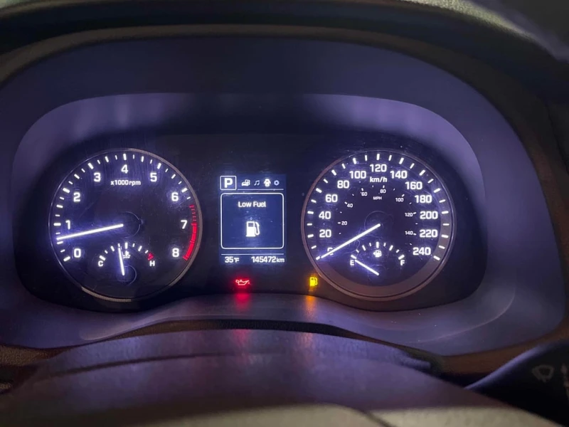 Hyundai Tucson * Premium * CARFAX * БЕЗ ПЪРВОНАЧАЛНА ВНОСКА, снимка 8 - Автомобили и джипове - 52748503