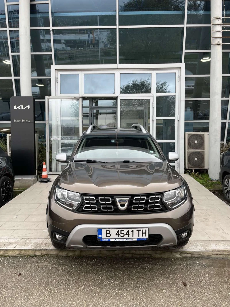 Dacia Duster, снимка 2 - Автомобили и джипове - 52937618