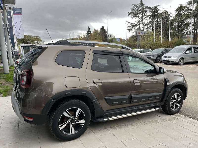 Dacia Duster, снимка 5 - Автомобили и джипове - 52937618