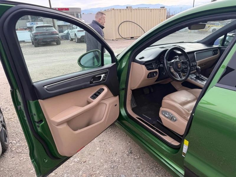 Porsche Macan  GTS/ CARFAX/BOSE/360/PANO/NAVI, снимка 9 - Автомобили и джипове - 53376810