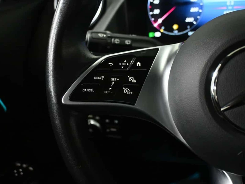 Mercedes-Benz GLA * 250 4MATIC No Accident Navigation Panoramic Roof, снимка 13 - Автомобили и джипове - 53538061