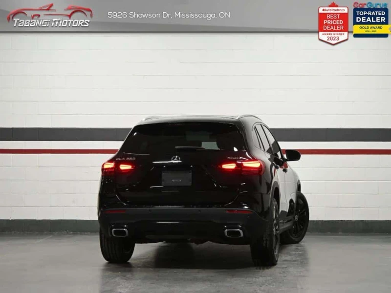 Mercedes-Benz GLA * 250 4MATIC No Accident Navigation Panoramic Roof, снимка 4 - Автомобили и джипове - 53538061