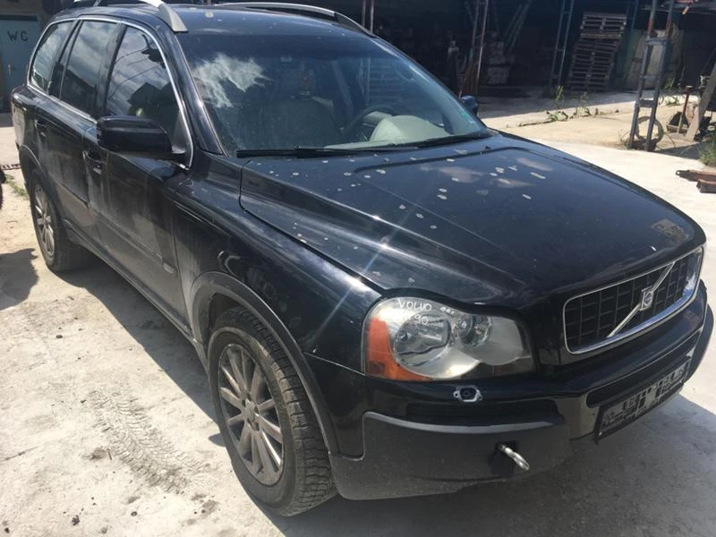 Volvo Xc90 2.4 D5, снимка 3 - Автомобили и джипове - 28891680