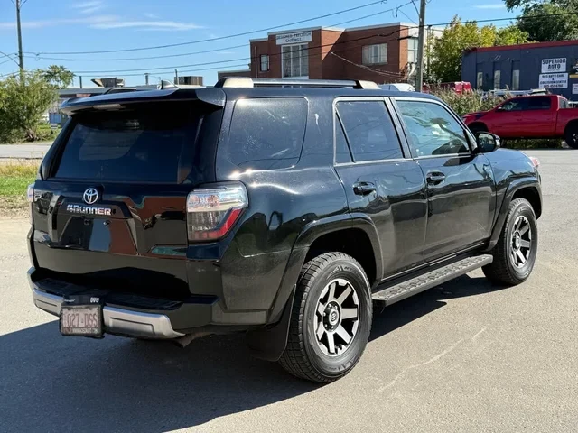 Toyota 4runner !FULL SPECIAL!, снимка 4 - Автомобили и джипове - 55099695