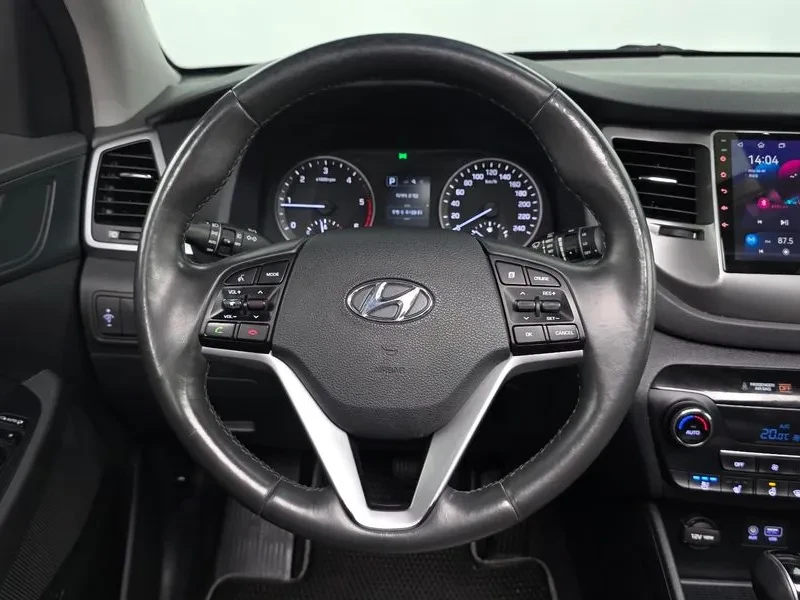 Hyundai Tucson 2.0 - САМО 30% АВАНС, снимка 13 - Автомобили и джипове - 56065940