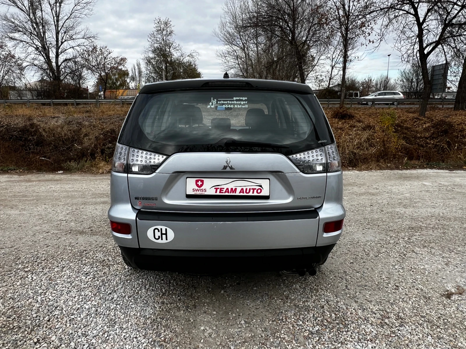 Mitsubishi Outlander 2.2 DID SWISS EDITION TOP - изображение 4