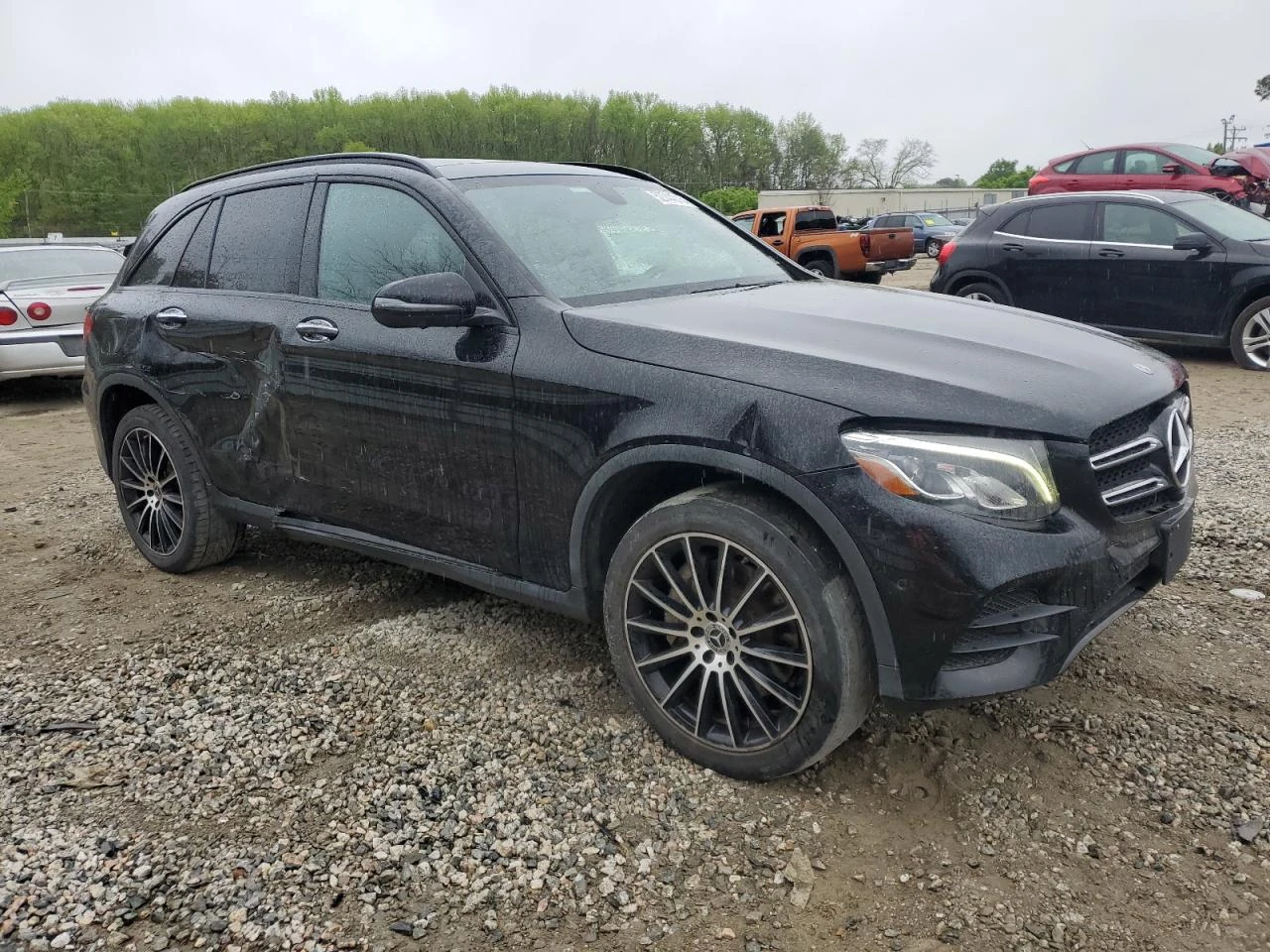 Mercedes-Benz GLC 300 AMG* PACK* 4MATIC* BURMESTER* КАМЕРА* КЕЙЛЕС* LANE - изображение 3