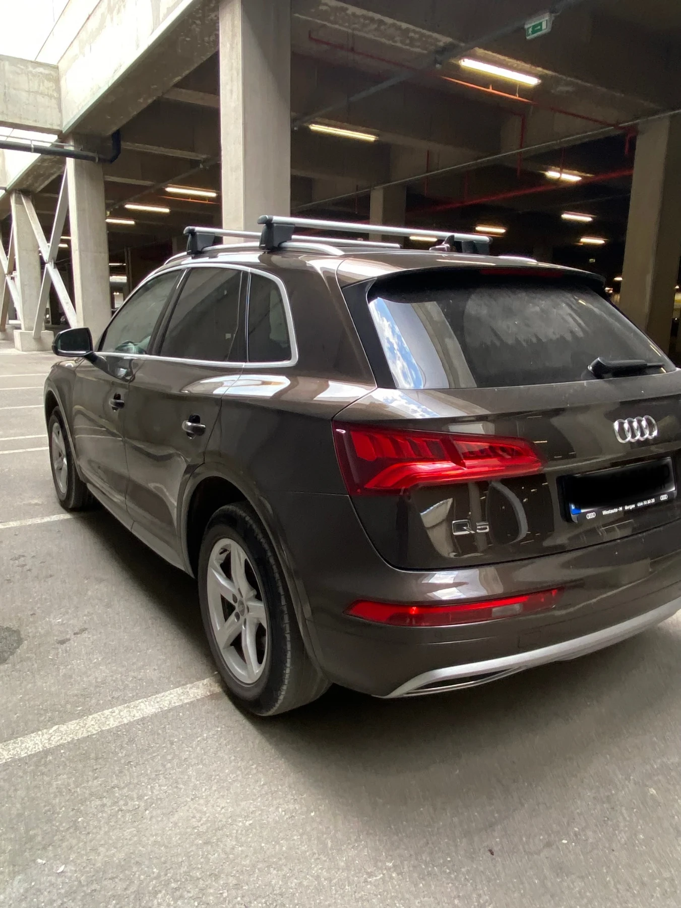 Audi Q5 40TDI quattro S-tronic Sport от България - изображение 6