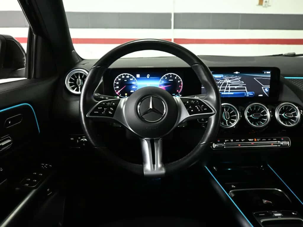 Mercedes-Benz GLA * 250 4MATIC No Accident Navigation Panoramic Roof | Mobile.bg � ����������� 11