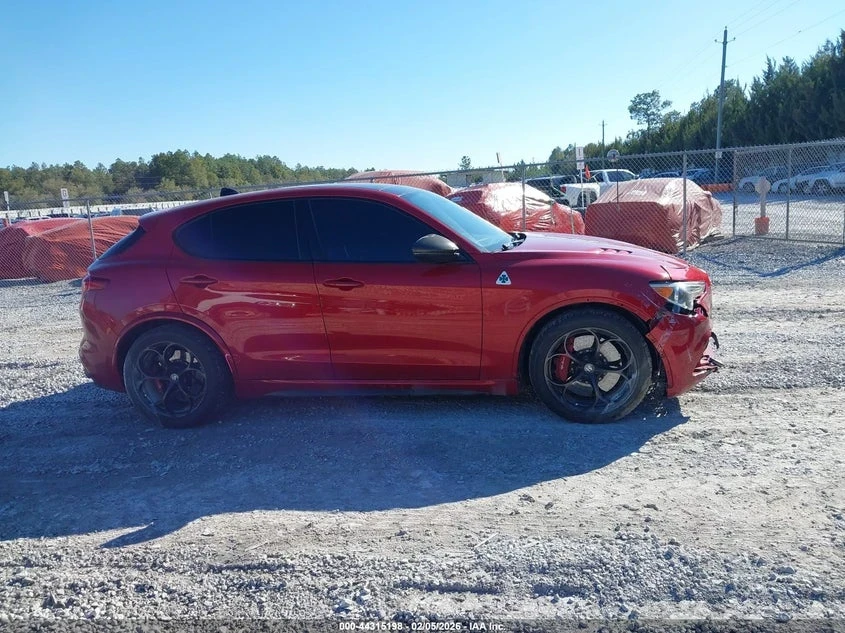 Alfa Romeo Stelvio QUADRIFOGLIO AWD, снимка 12 - Автомобили и джипове - 53820462
