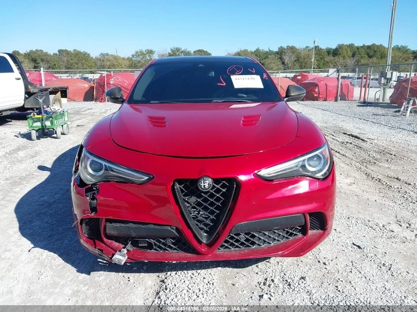 Alfa Romeo Stelvio QUADRIFOGLIO AWD, снимка 11 - Автомобили и джипове - 53820462