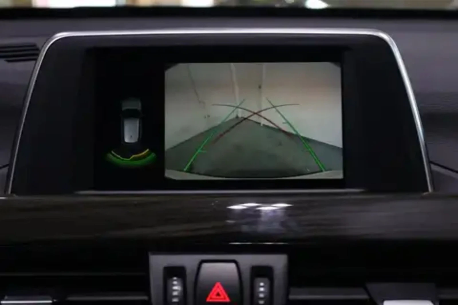 BMW X1 2018/123000KM/ПОДГРЕВ/4Х4/КАМЕРА, снимка 13 - Автомобили и джипове - 53883792