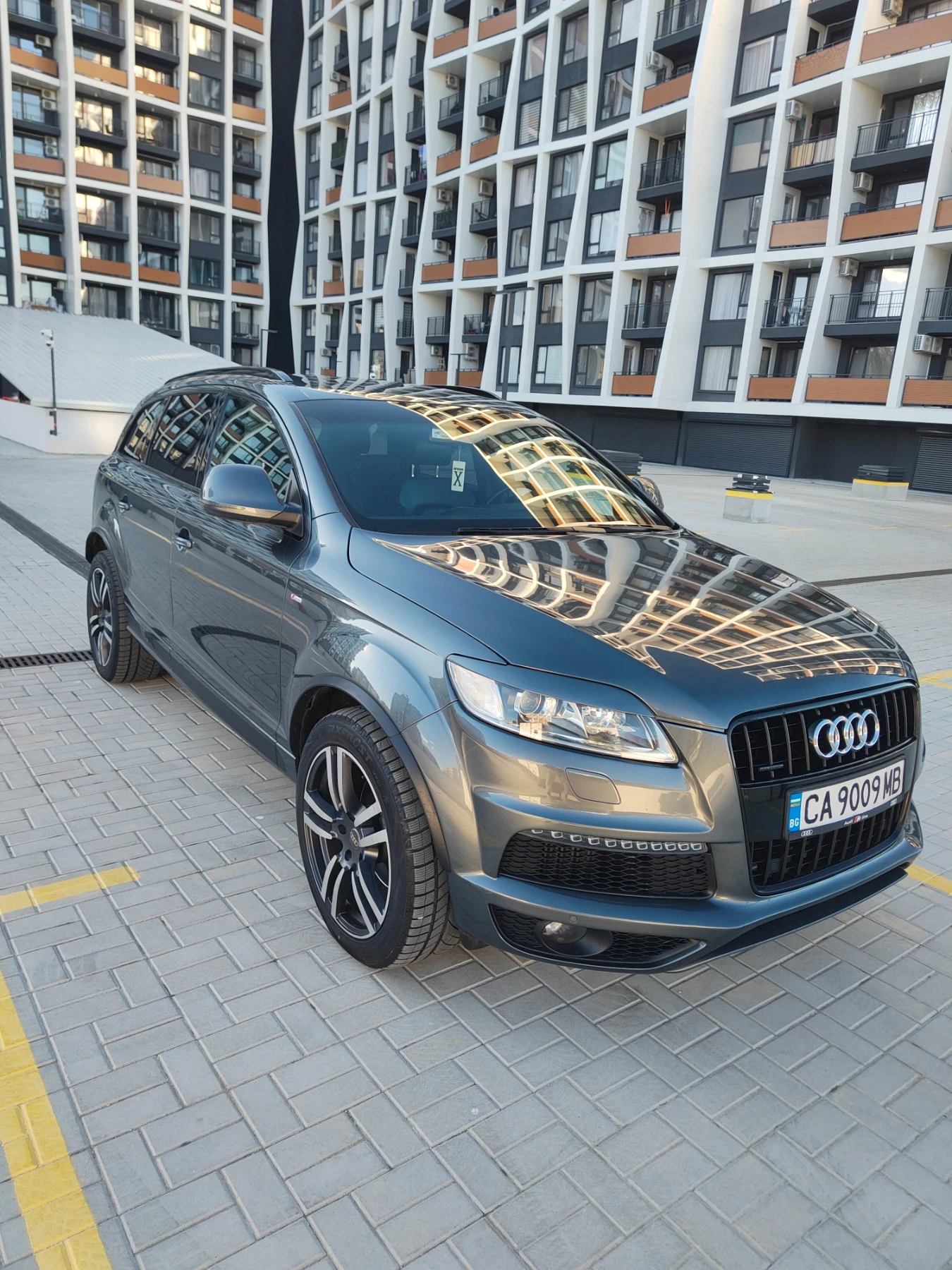 Audi Q7, снимка 2 - Автомобили и джипове - 53929448