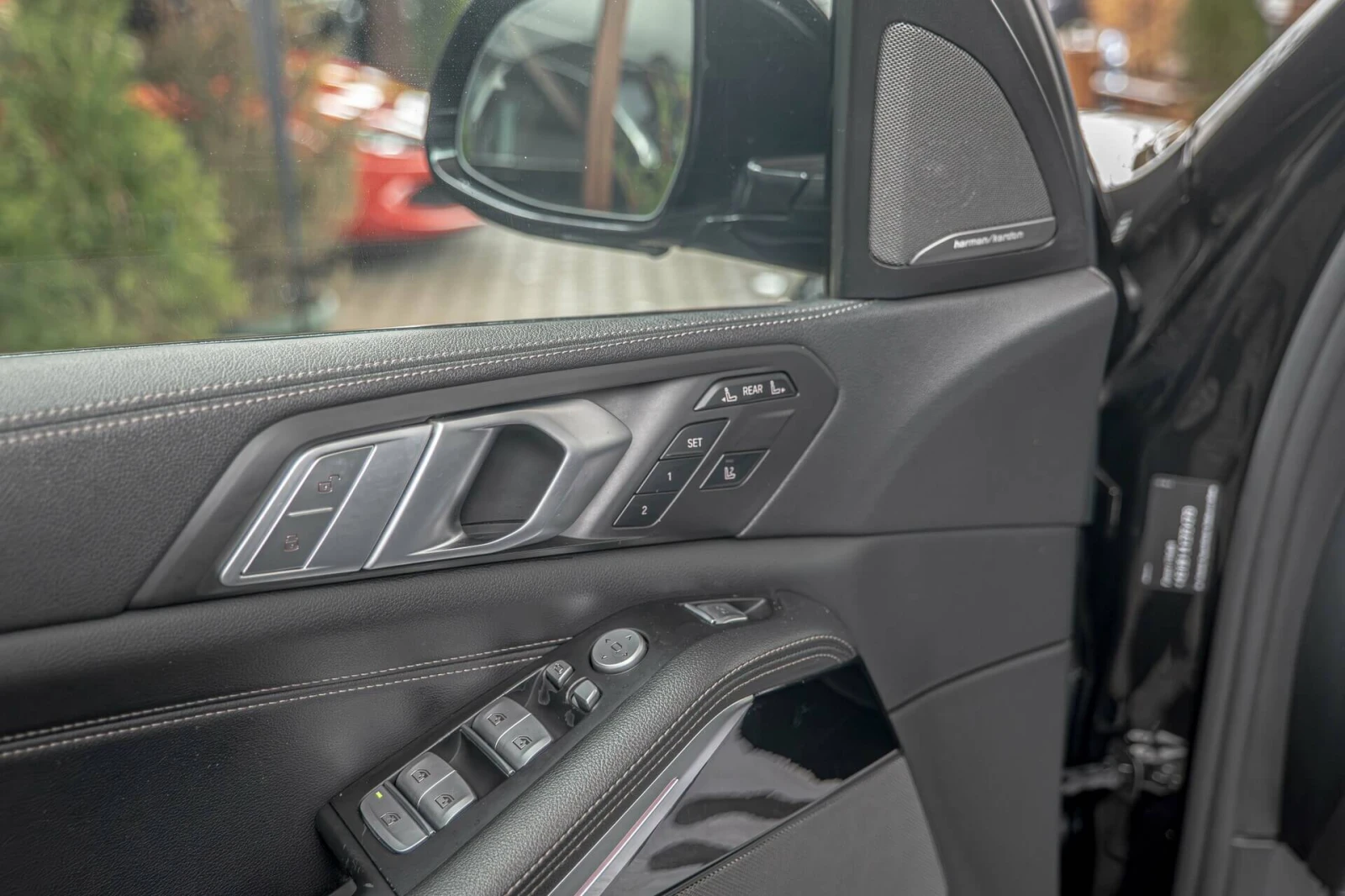 BMW X7 40I/Harman Kardon/Панорама/Камера 360/Амбиент/Обду, снимка 7 - Автомобили и джипове - 54072308