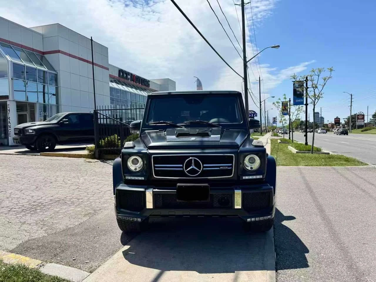 Mercedes-Benz G 63 AMG * CARFAX * АВТОКРЕДИТ БЕЗ ПЪРВОНАЧАЛНА ВНОСКА, снимка 5 - Автомобили и джипове - 54698673