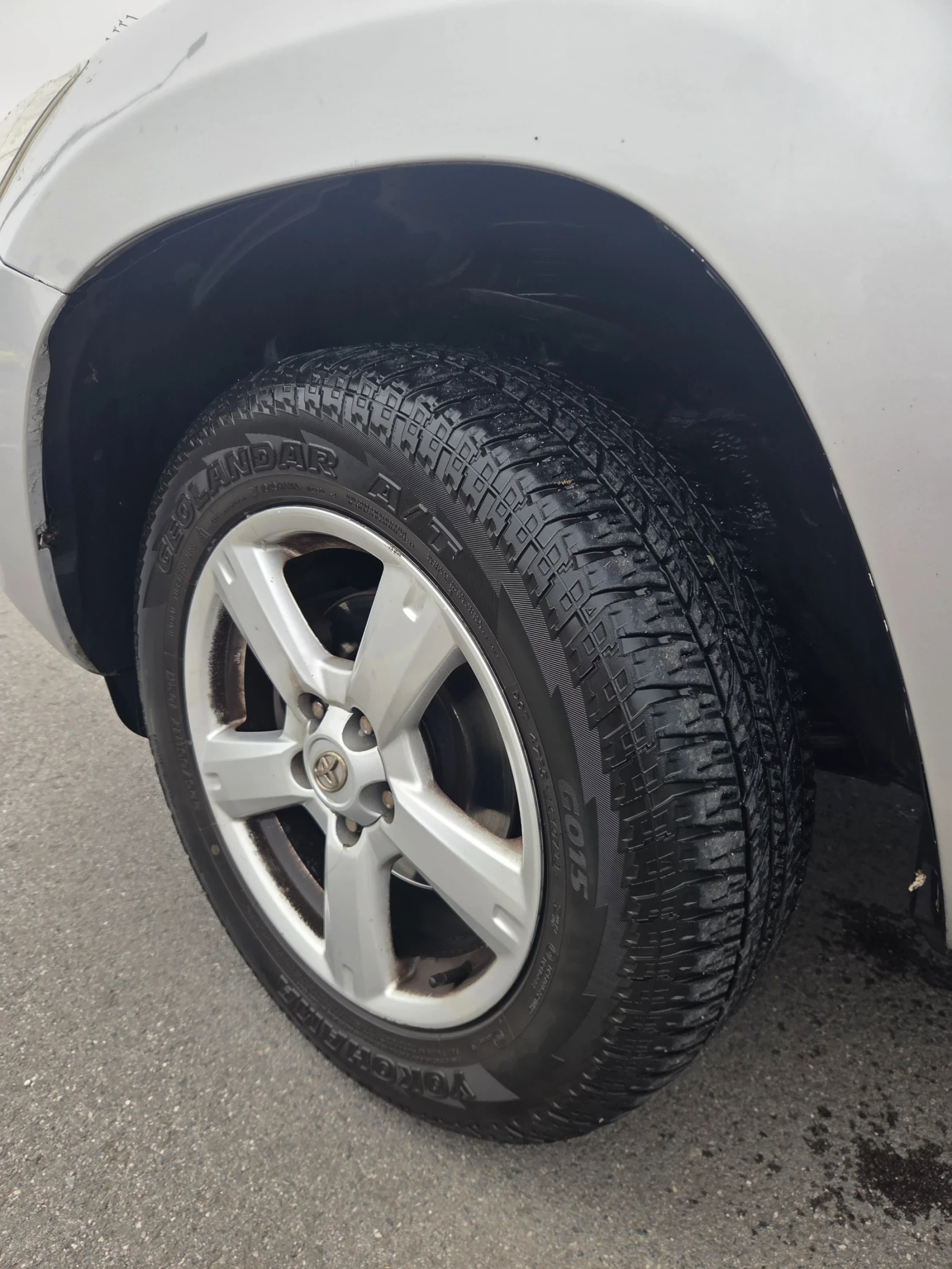Toyota Rav4 2.2 d4d, снимка 6 - Автомобили и джипове - 54848809