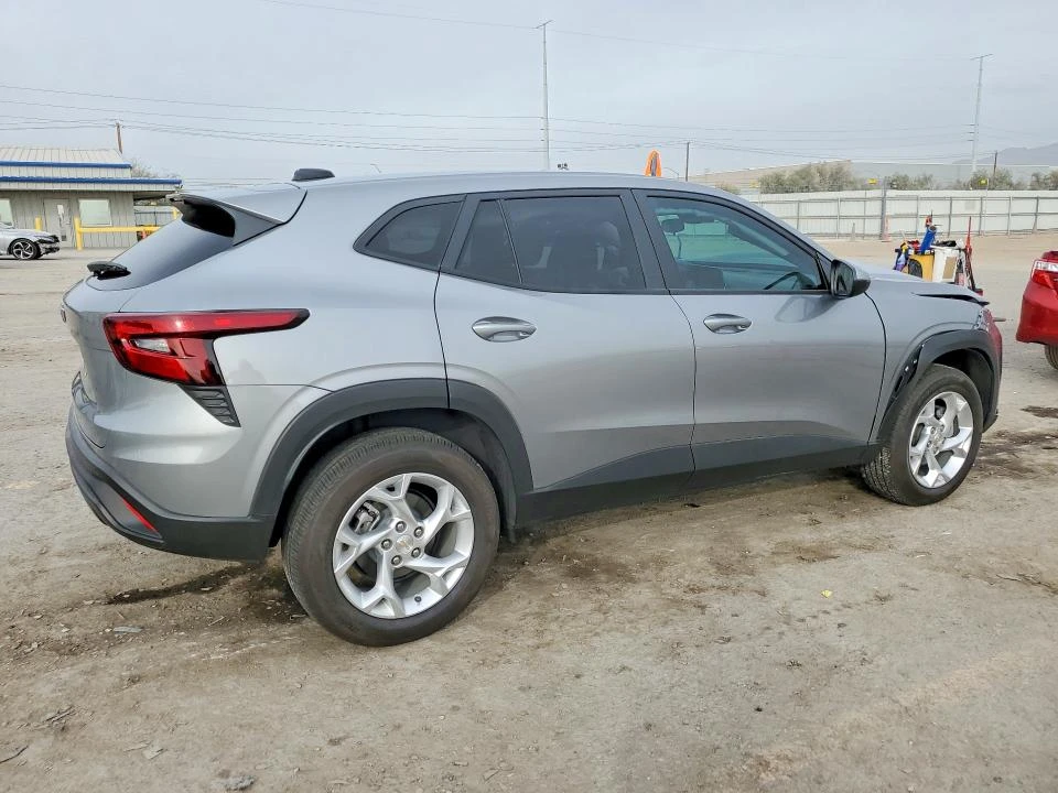Chevrolet Trax 1.2L 3 FRONT WHEEL DRIVE | Mobile.bg � ����������� 4